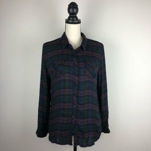 Romeo and Juliet Couture Long Sleeve Plaid Shirt